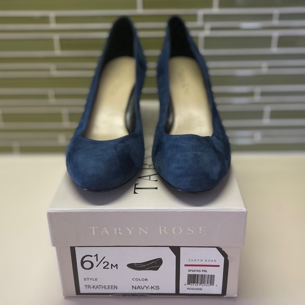 Taryn Rose "Kathleen" Blue Suede Wedges sz 6.5